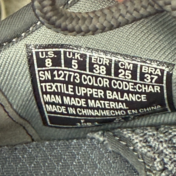 Skechers Women's Gray Athletic Shoes - Picture 7 of 7